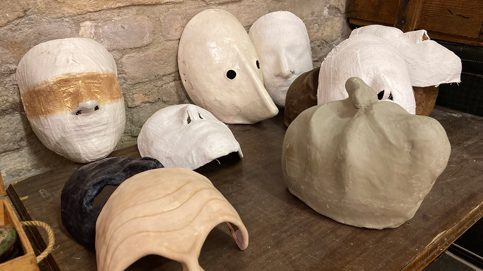 foto lab maschera bianca SITO