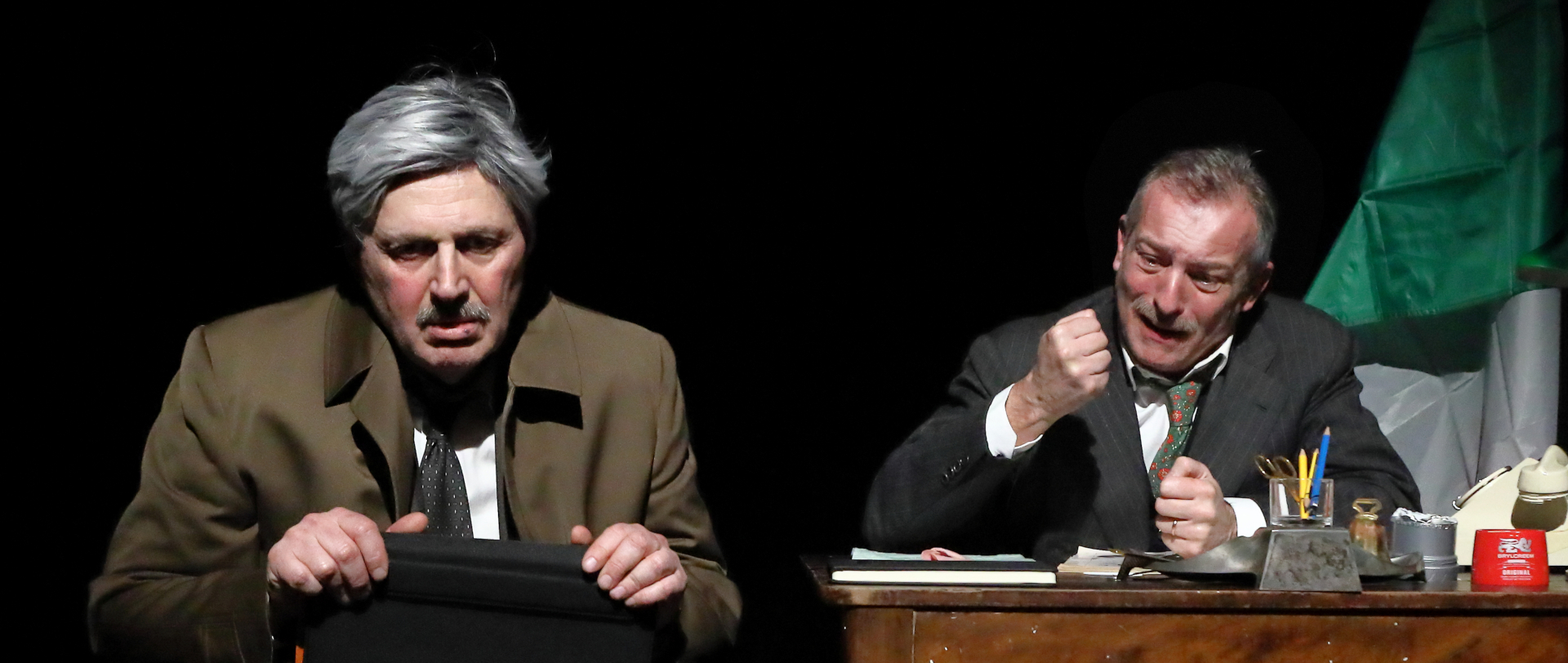 Un borghese piccolo piccolo